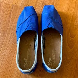 TOMS Shoes